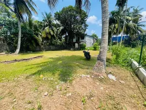 15 Perch Land for Sale in Thalawathugoda – Wali Para