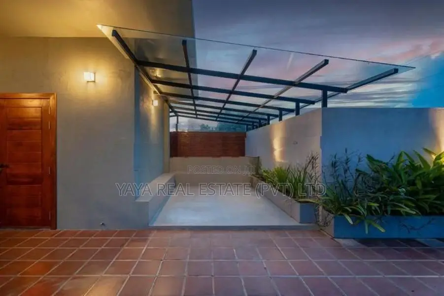 Luxury House for Sale in Battaramulla