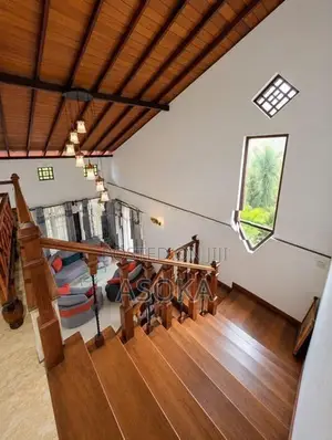 TWO STOREY HOUSE WITH 22 PERCHES