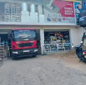 Prime Commercial Hardware Land for Sale Pannipitiya