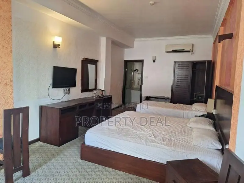 Commercial Building for Rent in Colombo 04 - PDC125