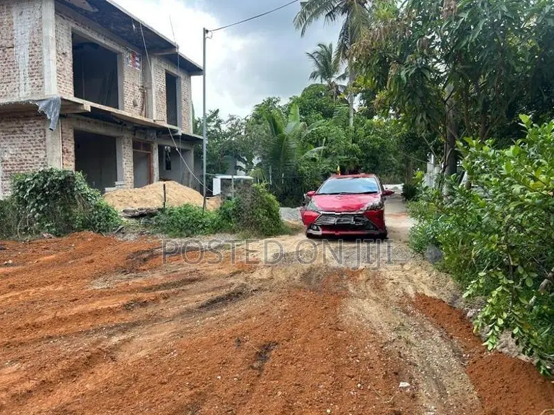 Valuable Land For Sale In Polgasowita