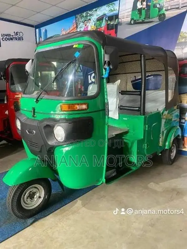 Bajaj RE 2026