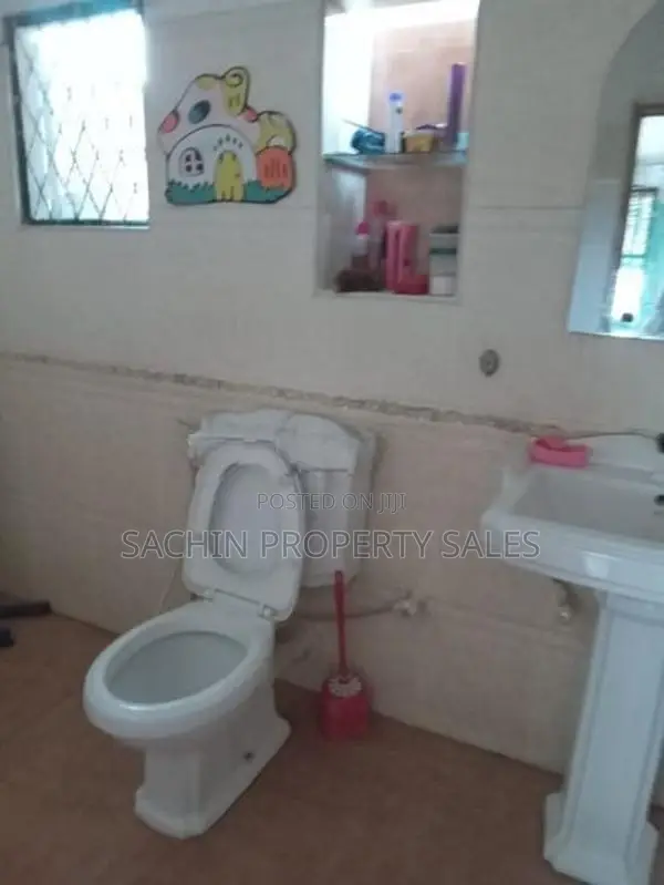 Two-Storey House for Sale in Rawathawatta Junction,moratuwa