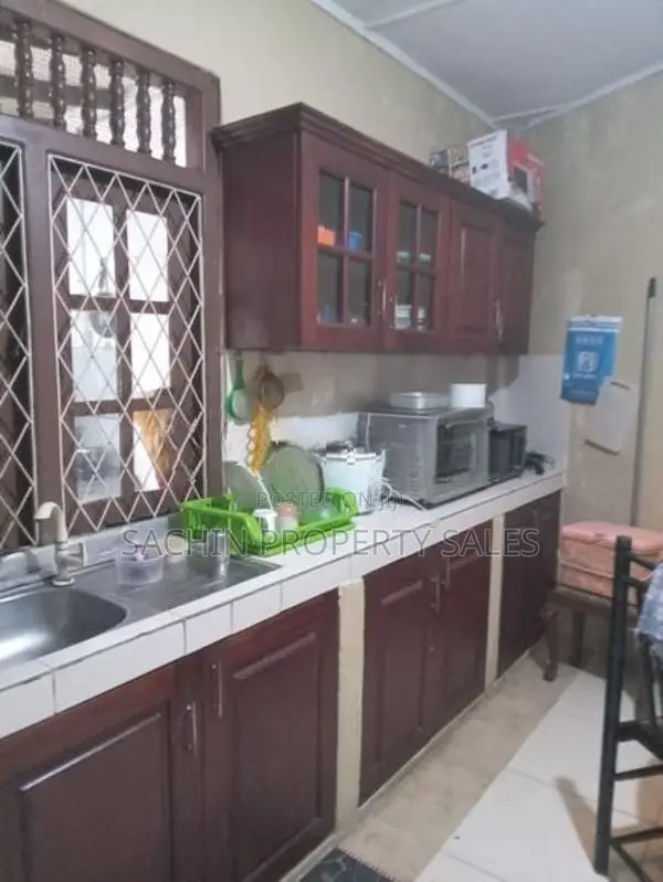 Two-Storey House for Sale in Rawathawatta Junction,moratuwa