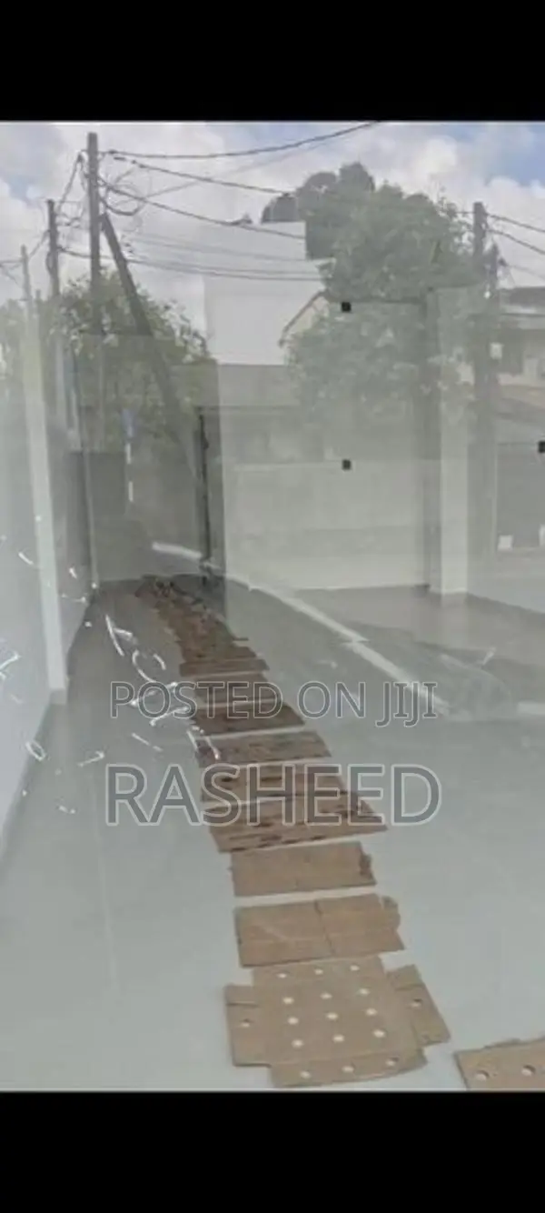 Office Building for Rent in Colombo 5