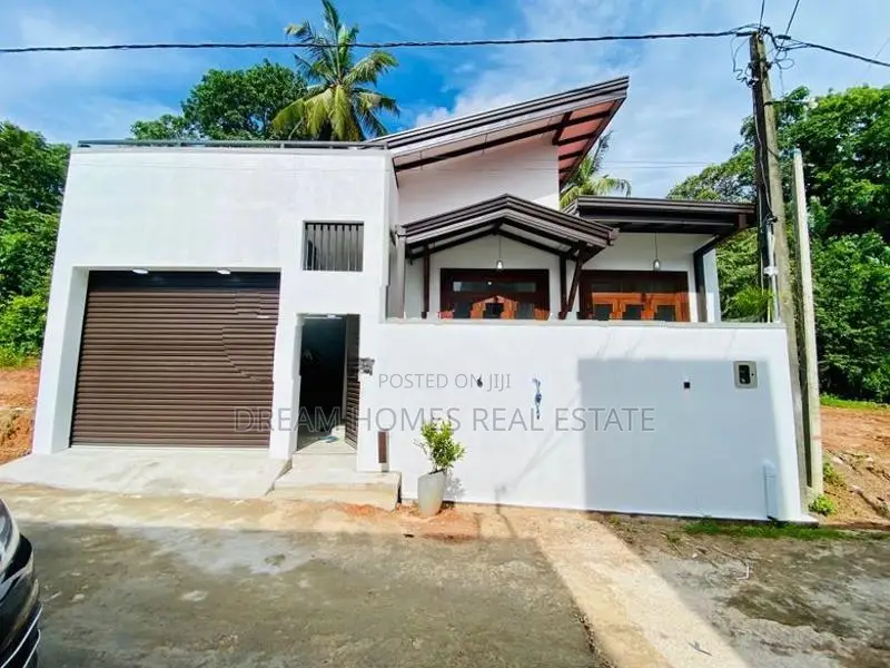 Brand New Single-Storied House for Sale – Athurugiriya