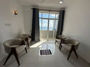 Wellawatte Brand New 3-Bedroom Apartment for Long-Term Rent – CSC902