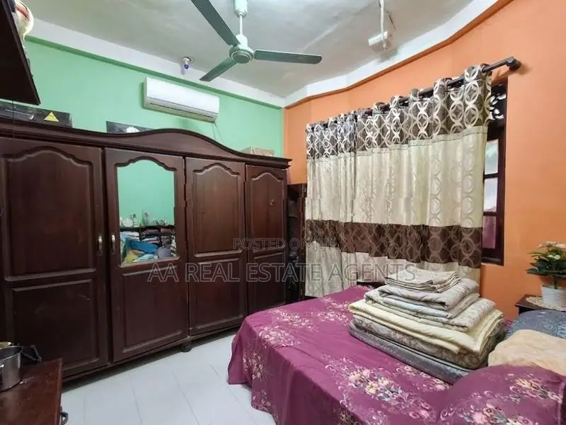House with Slab for Sale in Wellampitiya