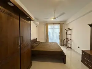 Wellawatte 3-Bedroom Furnished Apartment for Long-Term Rental – CSCR70