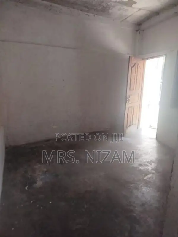 Groung Floor House for Rent - Kalubowila