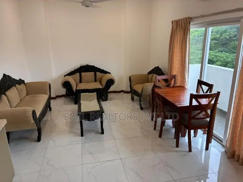 1 Bedroom Apartment for Rent at Colombo 10 (EM023MI)
