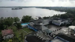 Lake View 6-Bedroom House for Sale – Moratuwa