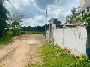 යක්කල අලංකාර දෙමහල් නිවසක් විකිණීමට
