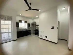 Modern Luxury House For Rent Wennappuwa