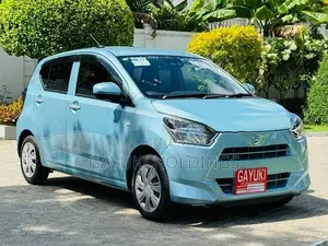 Daihatsu Mira ES X Highest 2025
