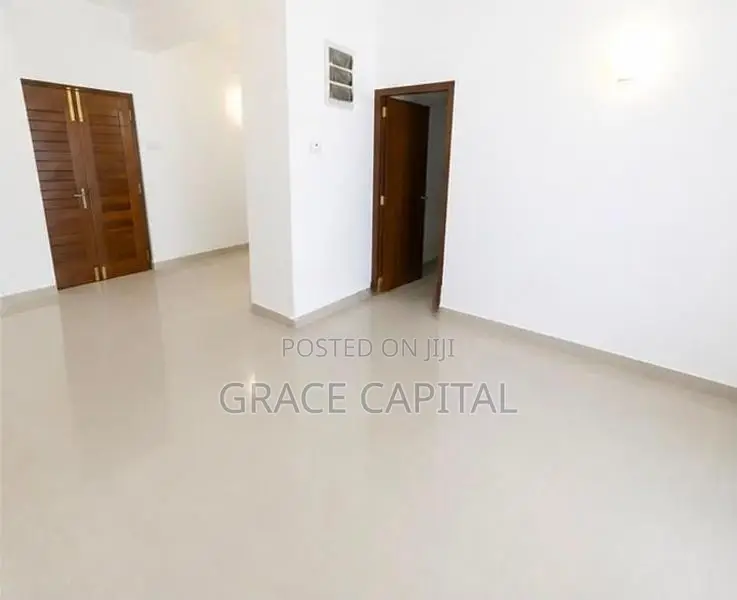 Unfurnished One Bedroom Apartment for Sale Rajagiriya