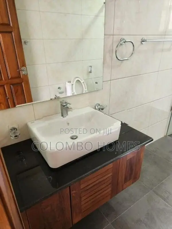 Brand new apartment for sale - Colombo 04