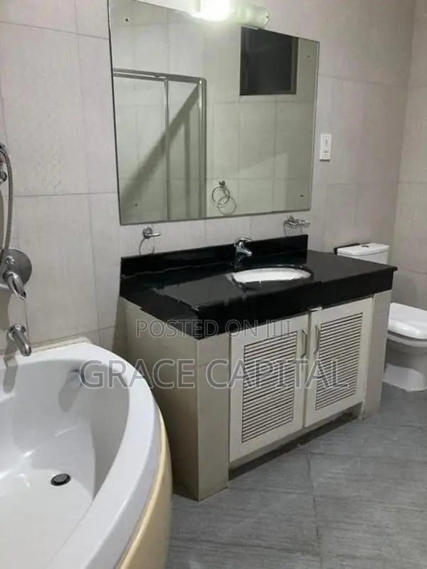 Unfurnished Apartment for Sale Colombo 7