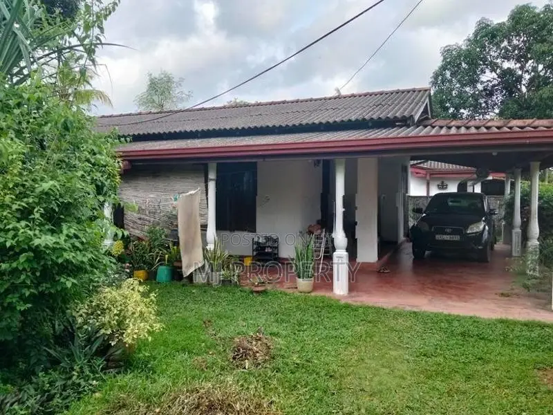 ( GS-1249) Valuable Single Storey House Sale in Godagama