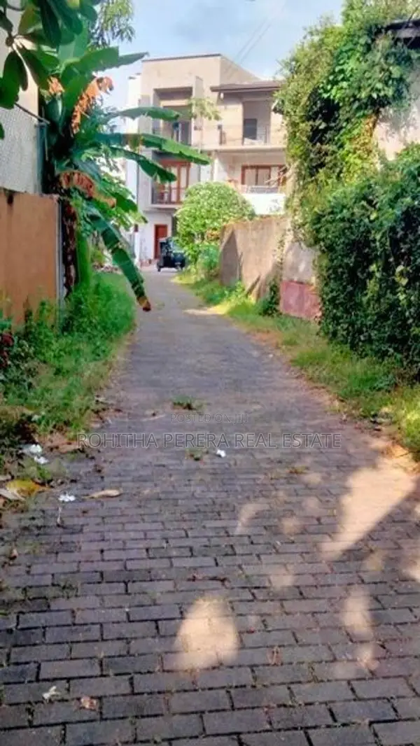 Superb Block Of Residential Land At Battaramulla