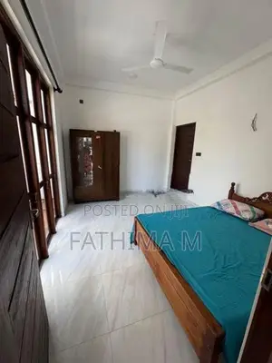 Room for Rent-Mount Lavinia (Ladies Only)