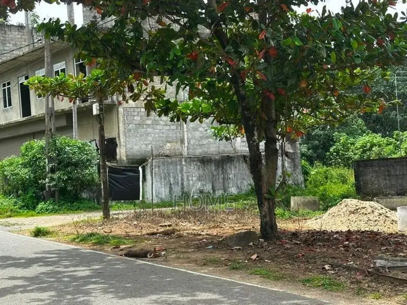 Commercial Land for sale in Padukka