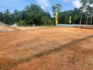 කරාපිටිය නගරයෙන් ඉඩම්