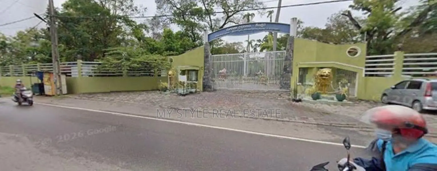 Negombo ,park Road House for Sale