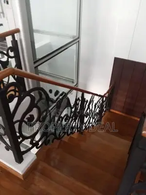 The Monarch Penthouse For Rent – Colombo 03 - PDA284