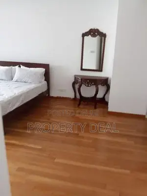The Monarch Penthouse For Rent – Colombo 03 - PDA284