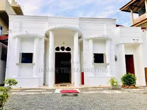 Modern house for rent in Kadawatha Town