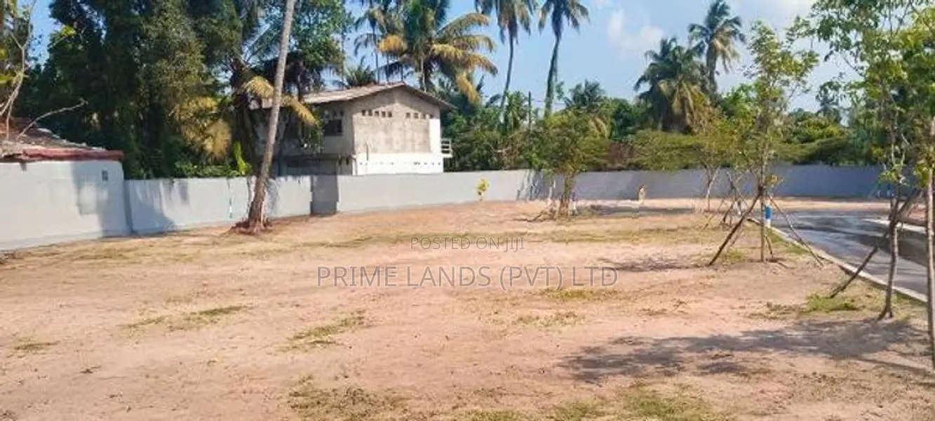 Kurana Land for Sale