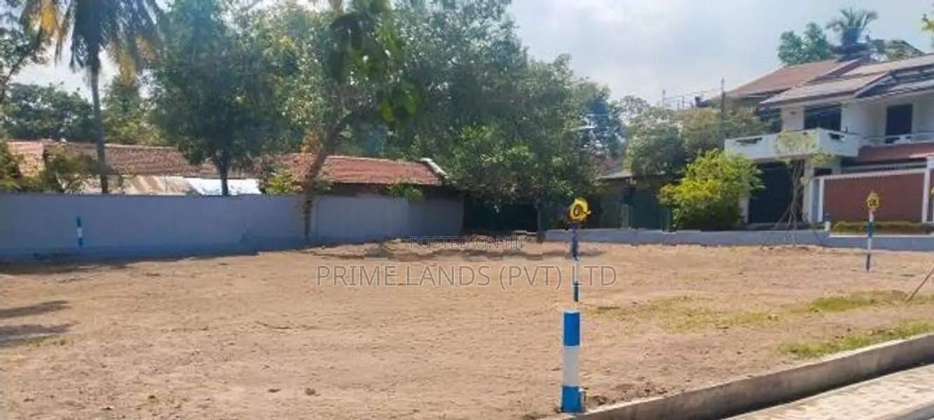 Kurana Land for Sale