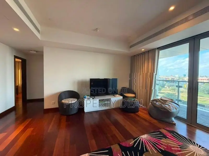 Luxury Apartment For Rent, Colombo 02 - PDA341