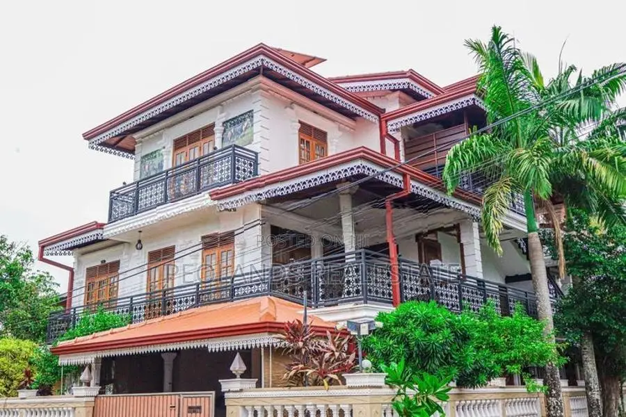 (RR521) Upstairs Unit for Rent in Moratuwa Egoda Uyana