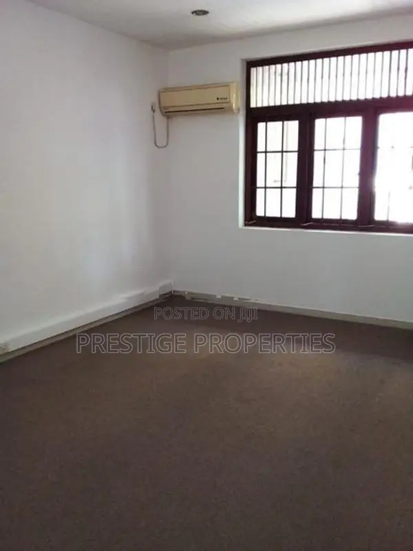Premium Commercial Property for rent in Colombo 7