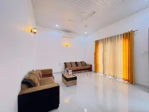 Luxury Facility With House For Sale Malabe