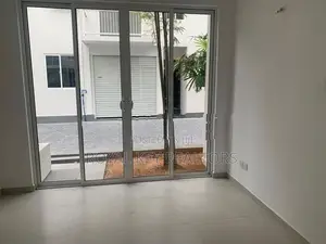 Urban Gateway Residence - 5 Bedroom Apartment in Kottawa For Sale