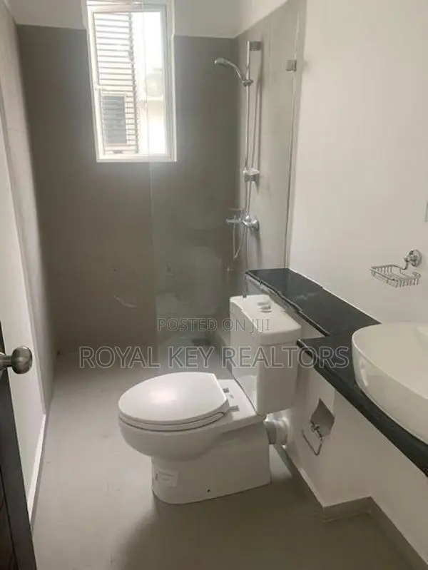 Urban Gateway Residence - 5 Bedroom Apartment in Kottawa For Sale