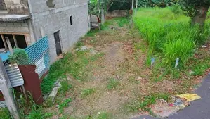 කඩවත ගෝනහේන පාරෙන් ඉඩම