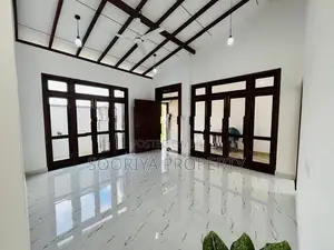 Super Luxury Brand New House for Sale in Piliyandala Kahathuduwa