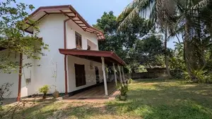 කිරිදිවැල, වතුරගමෙන් වටිනා දෙමහල් නිවසක් විකිණීමට