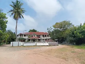 113 Perch Land with House for Sale in Seeduwa