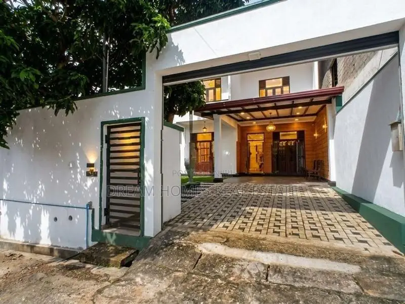 Modern Two-Storey House for Sale – Kesbewa