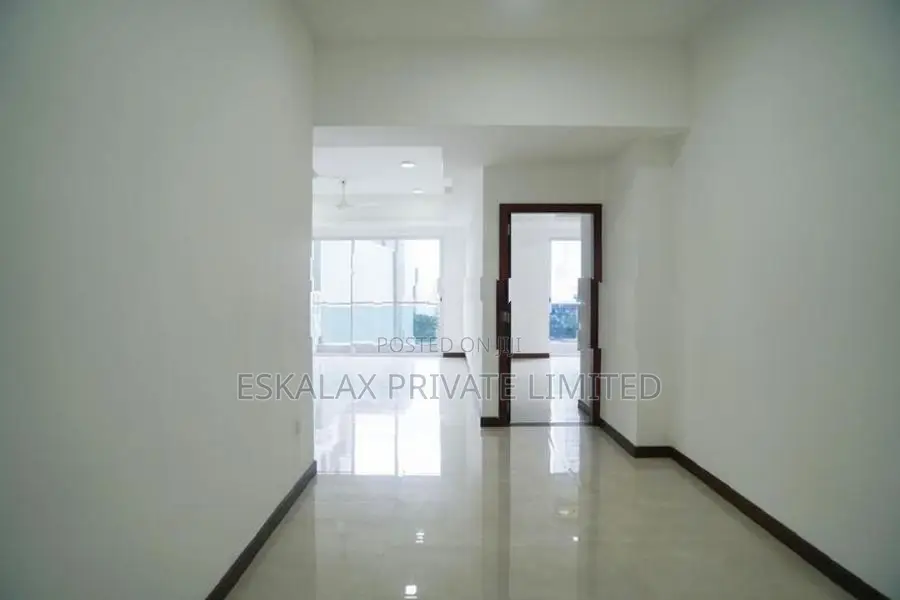 Alfred House Gardens Apartment For Sale in Colombo 3 | EA969
