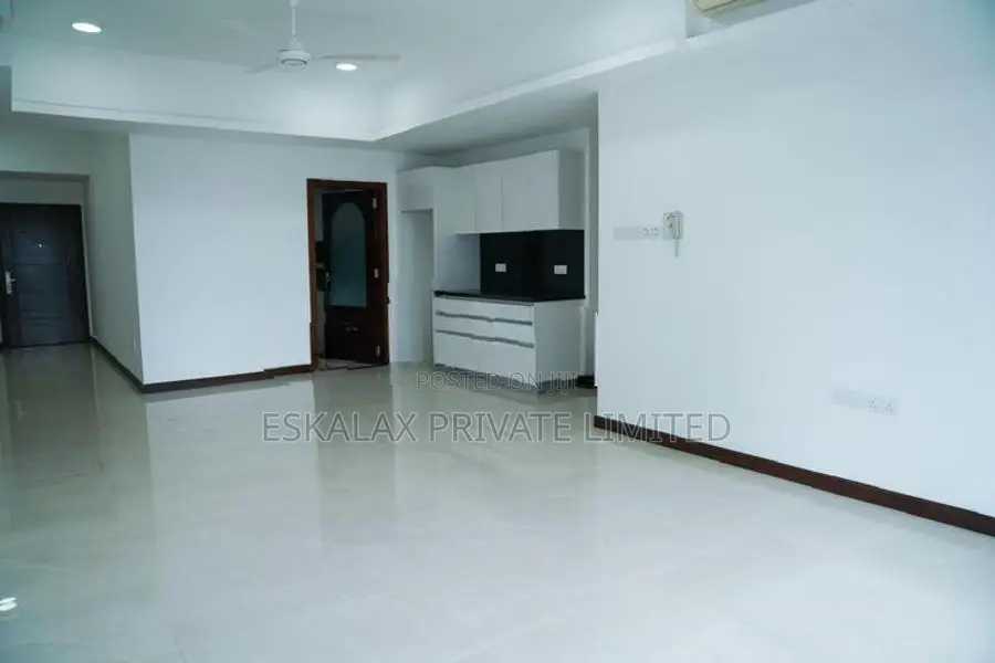 Alfred House Gardens Apartment For Sale in Colombo 3 | EA969