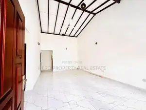 NEWLY BUILT MODERN HOUSE FOR RENT IN PILIYANDALA MADAPATHA