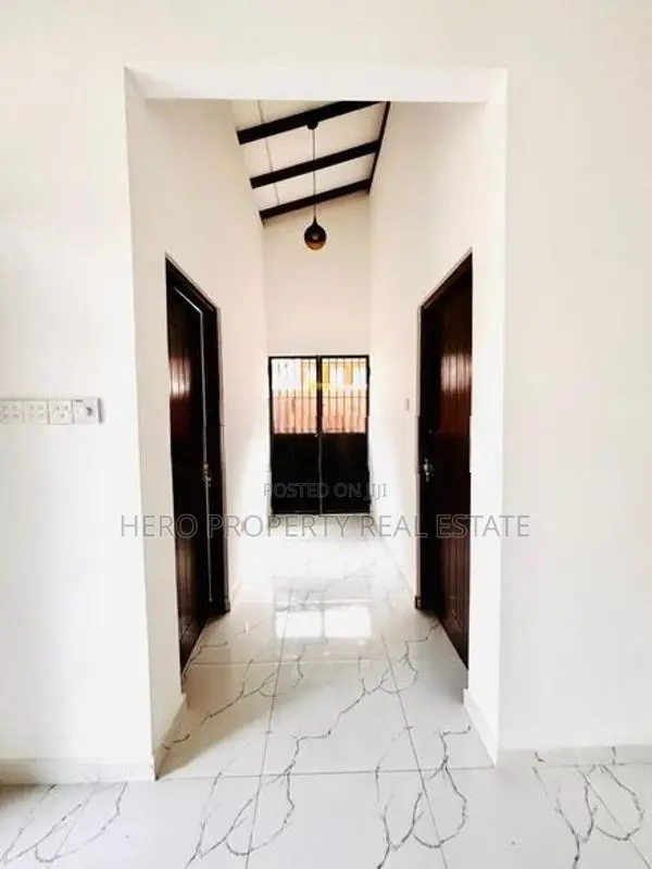 NEWLY BUILT MODERN HOUSE FOR RENT IN PILIYANDALA MADAPATHA