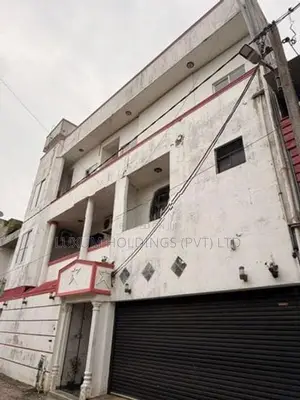 Solar Powered House for Rent in Colombo 05 [ 2301C ]